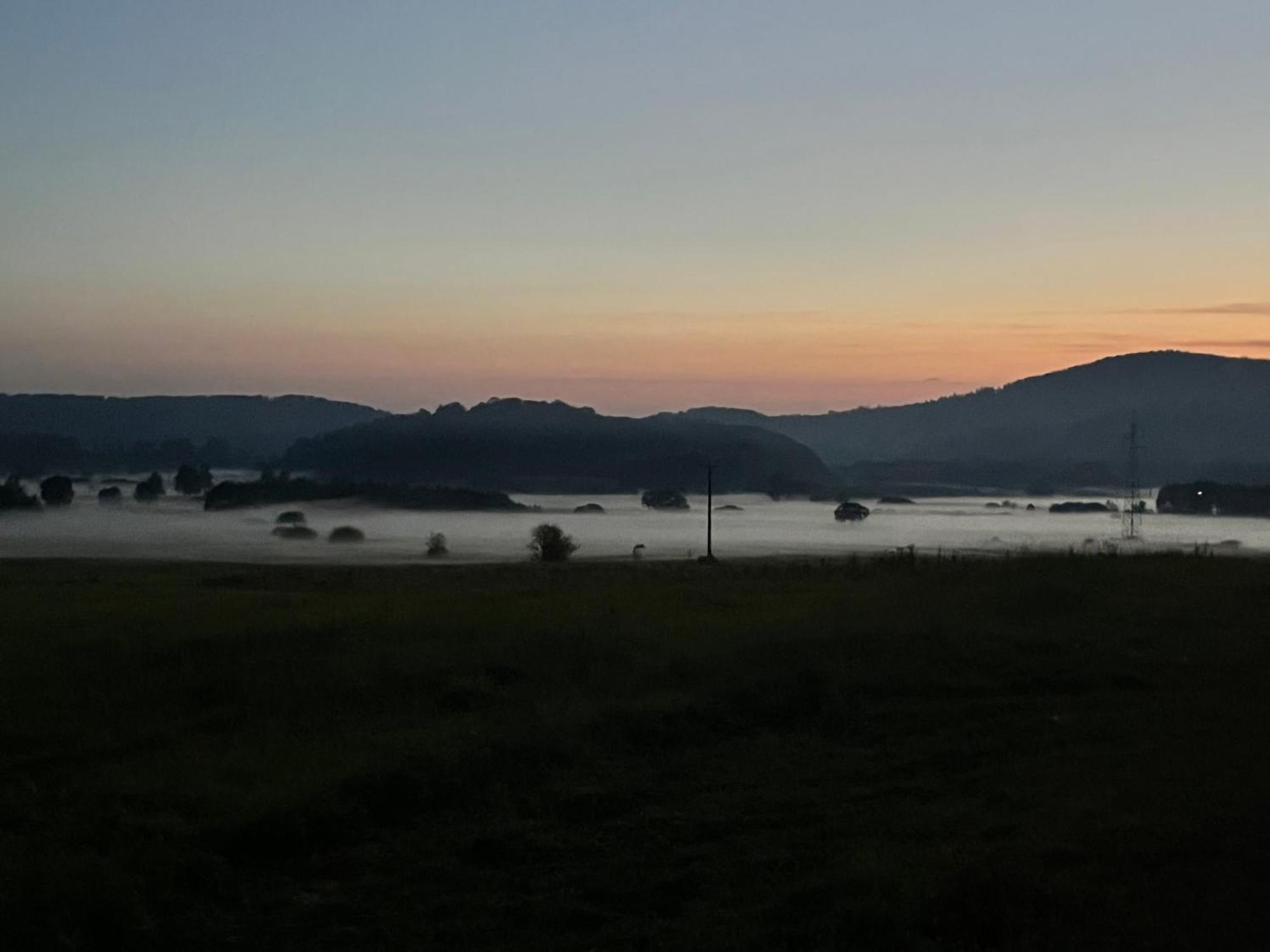 Domki Nad Stawem Uherce Uherce Mineralne Esterno foto