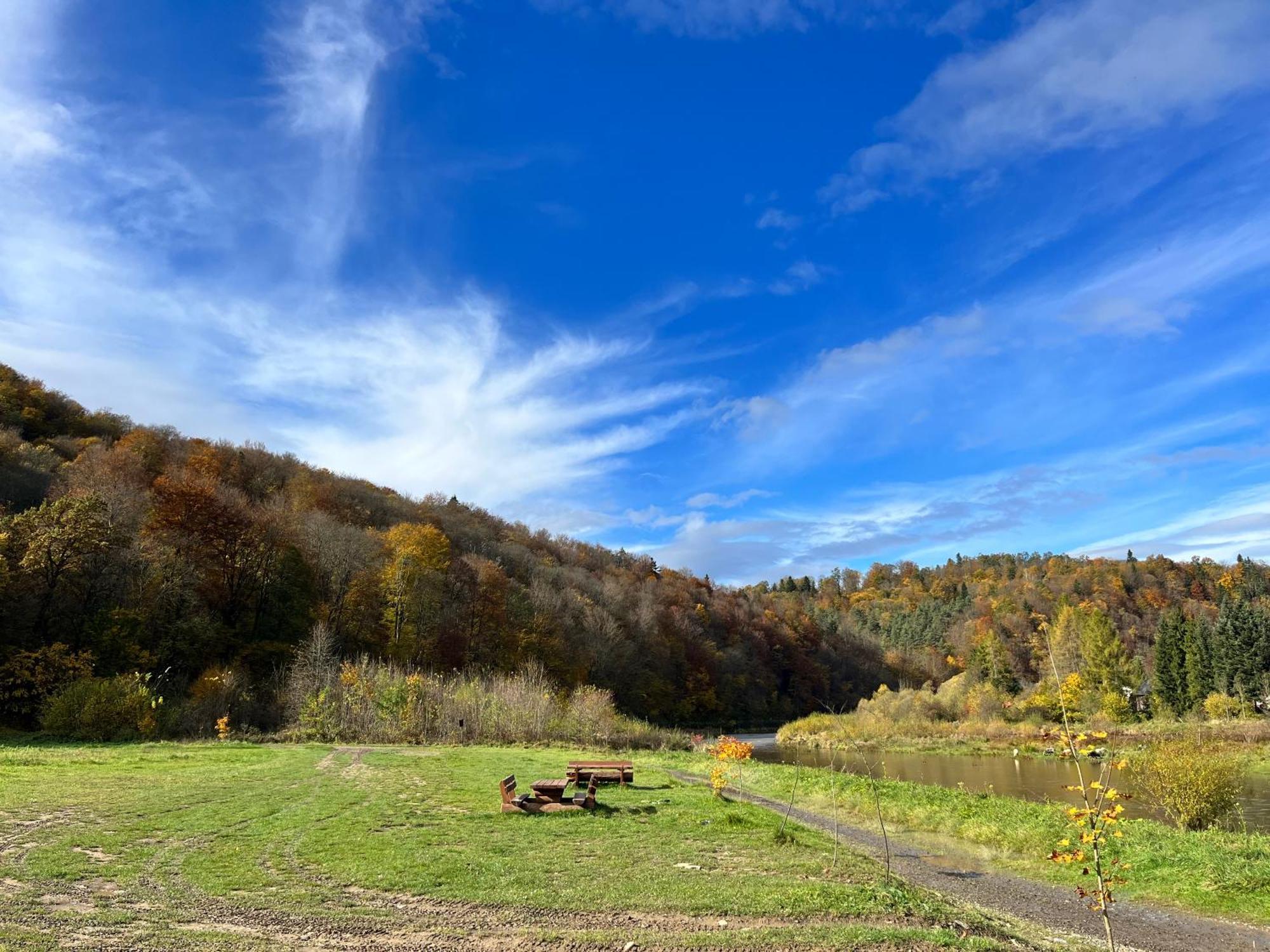 Domki Nad Stawem Uherce Uherce Mineralne Esterno foto