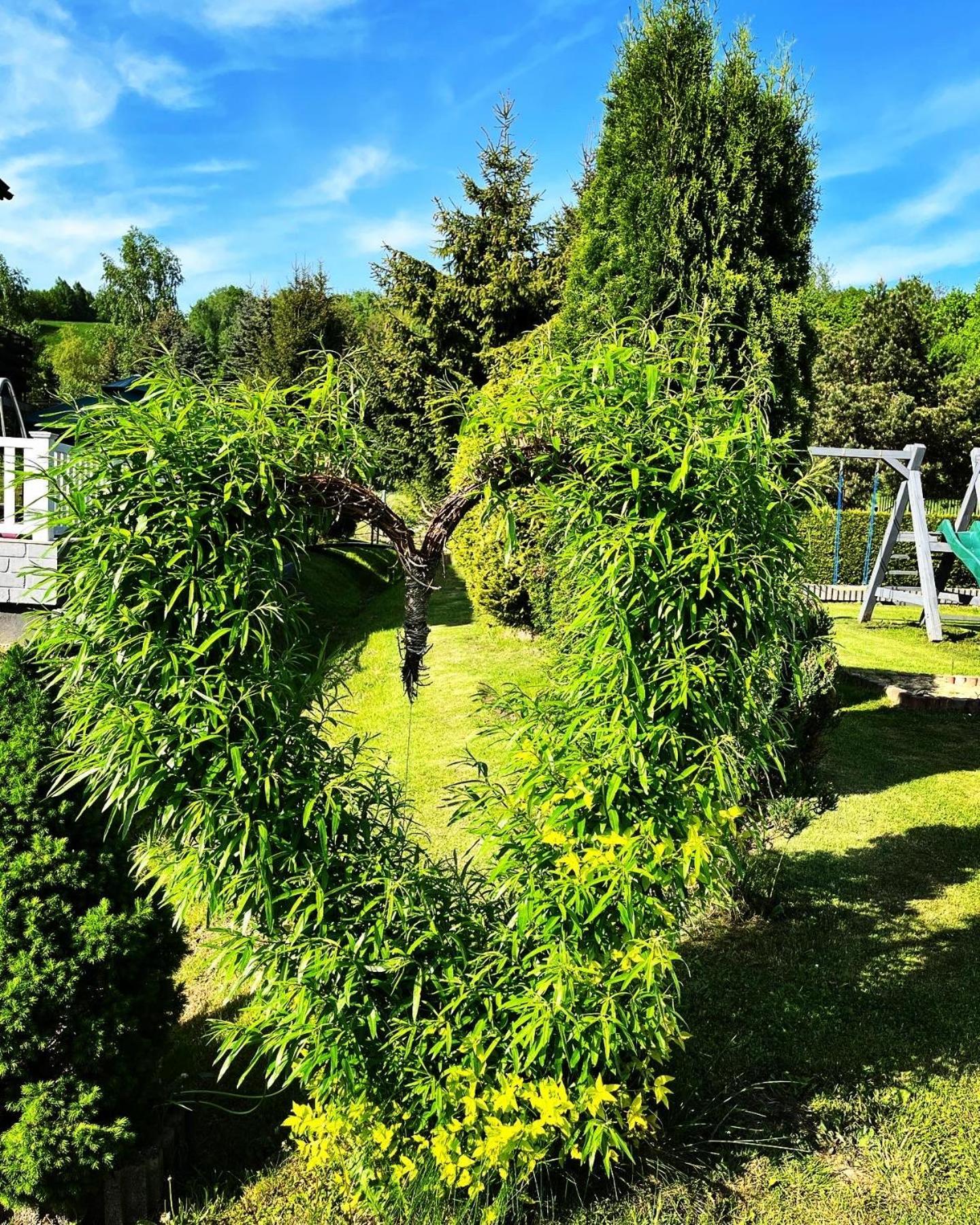 Domki Nad Stawem Uherce Uherce Mineralne Esterno foto